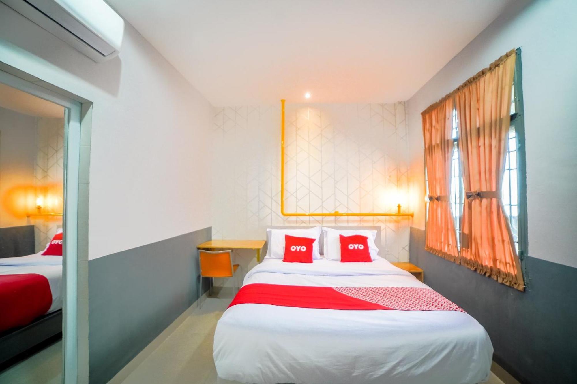 Capital O 90874 Millenium Inn 2 Medan Buitenkant foto